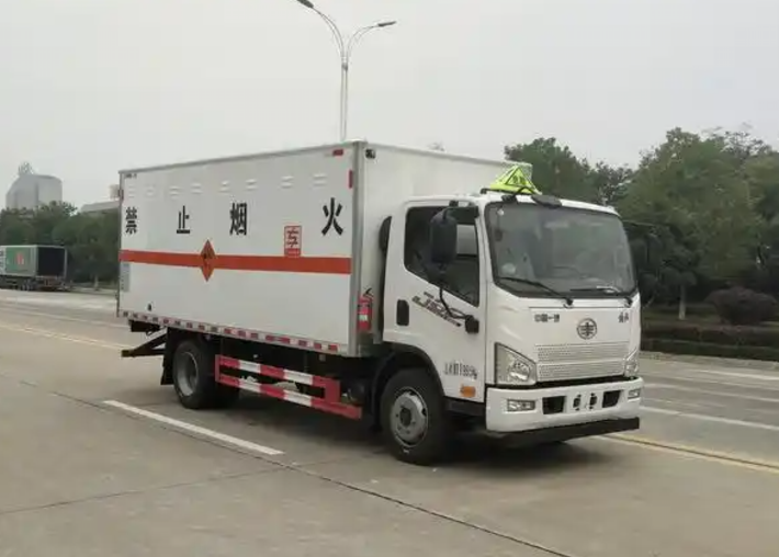 钟祥爆破器材运输车可以上高速吗？