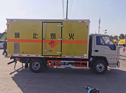 钟祥爆破器材运输车技术升级与安全合规新趋势